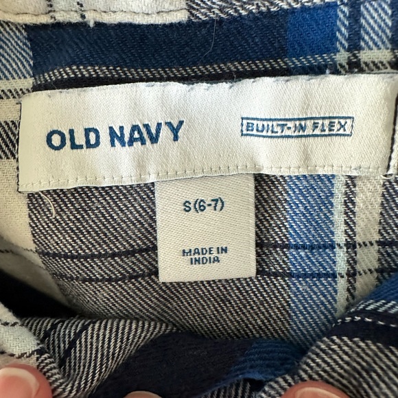 Boys mixed lot 6-8. See sizing. Good used condition. No stains or tears. - Picture 11 of 14